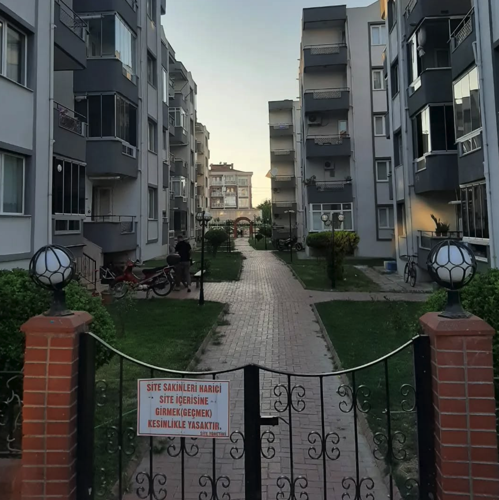 Bizimkiler sitesi
